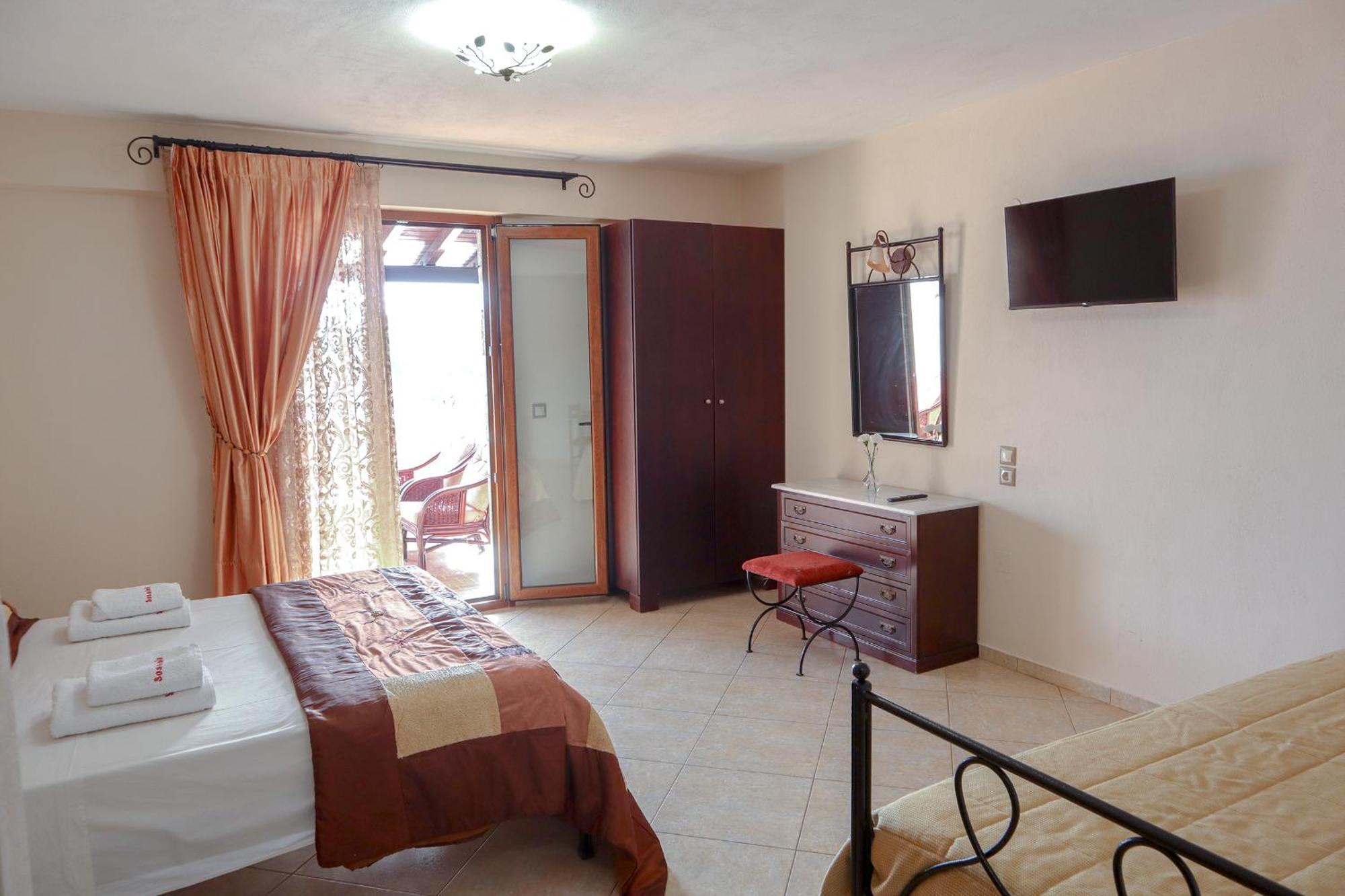Sossinola Aparthotel Steni Vala Alonissos Exterior photo