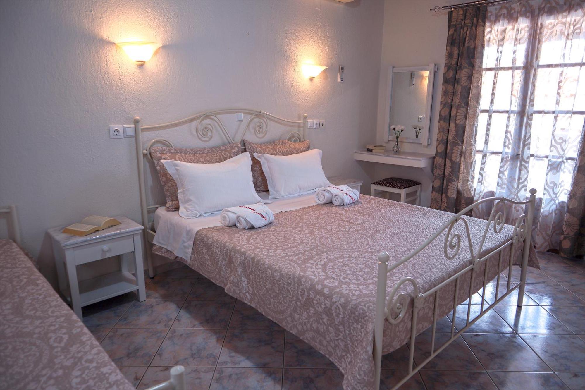 Sossinola Aparthotel Steni Vala Alonissos Exterior photo