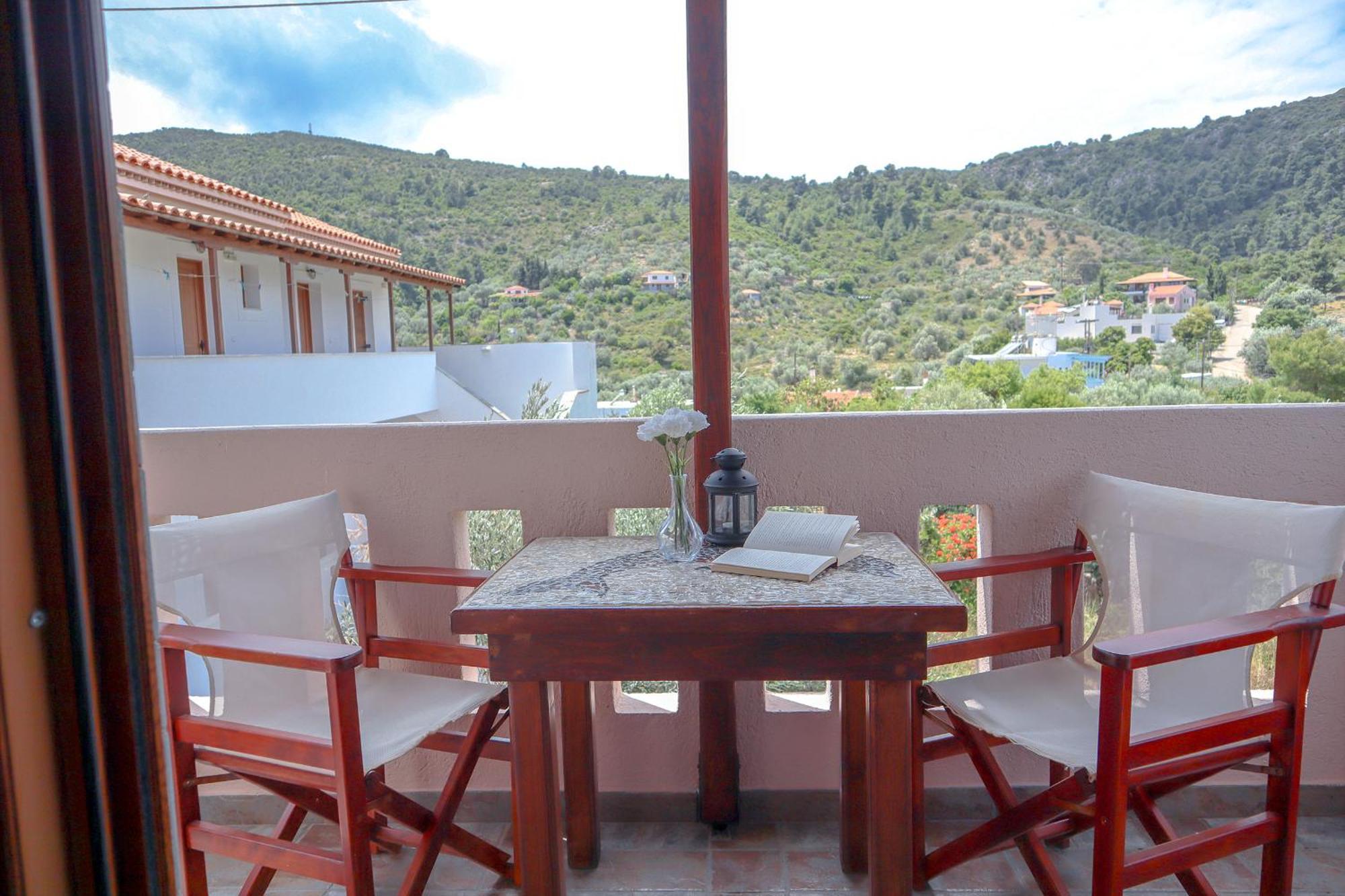 Sossinola Aparthotel Steni Vala Alonissos Exterior photo