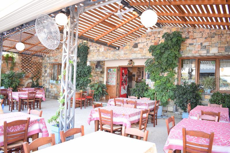 Sossinola Aparthotel Steni Vala Alonissos Exterior photo